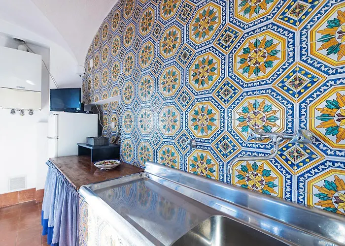 Casa Maiolica *