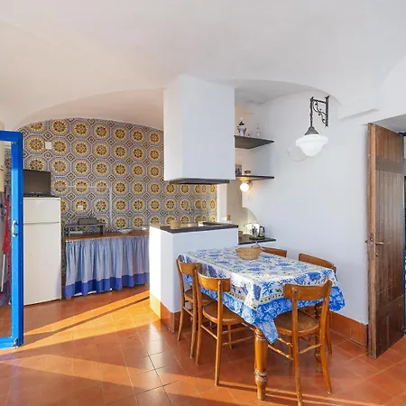 Casa Maiolica アパート