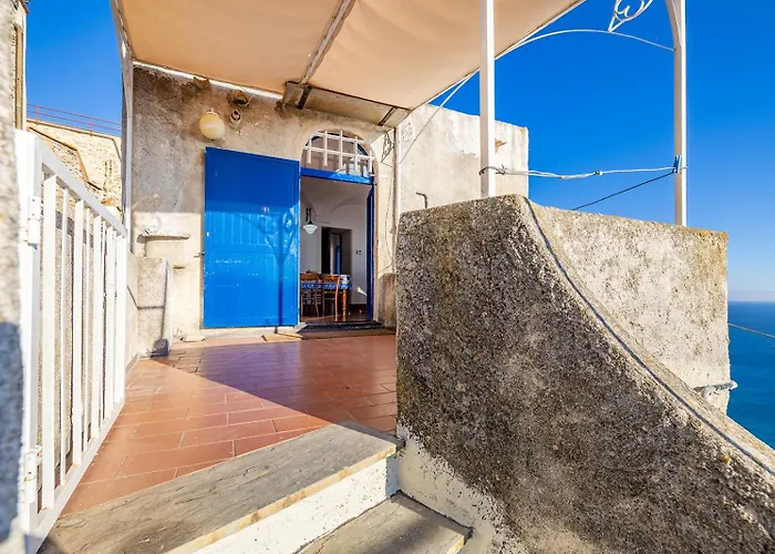 Casa Maiolica Finale Ligure
